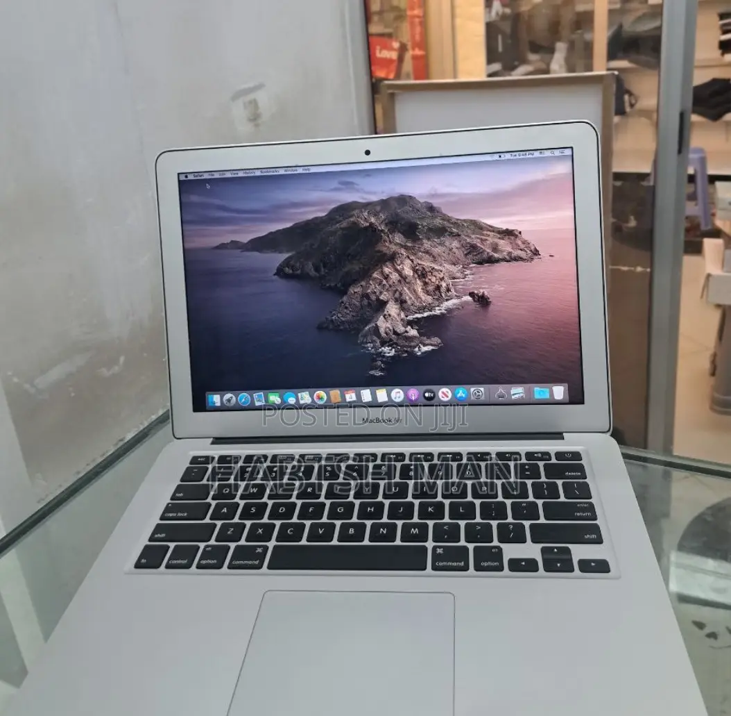 New Laptop Apple MacBook Air 2015 8GB Intel Core I5 SSD 128GB