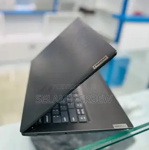 New Laptop Lenovo Ideapad 3 8GB Intel Core I3 SSD 256GB