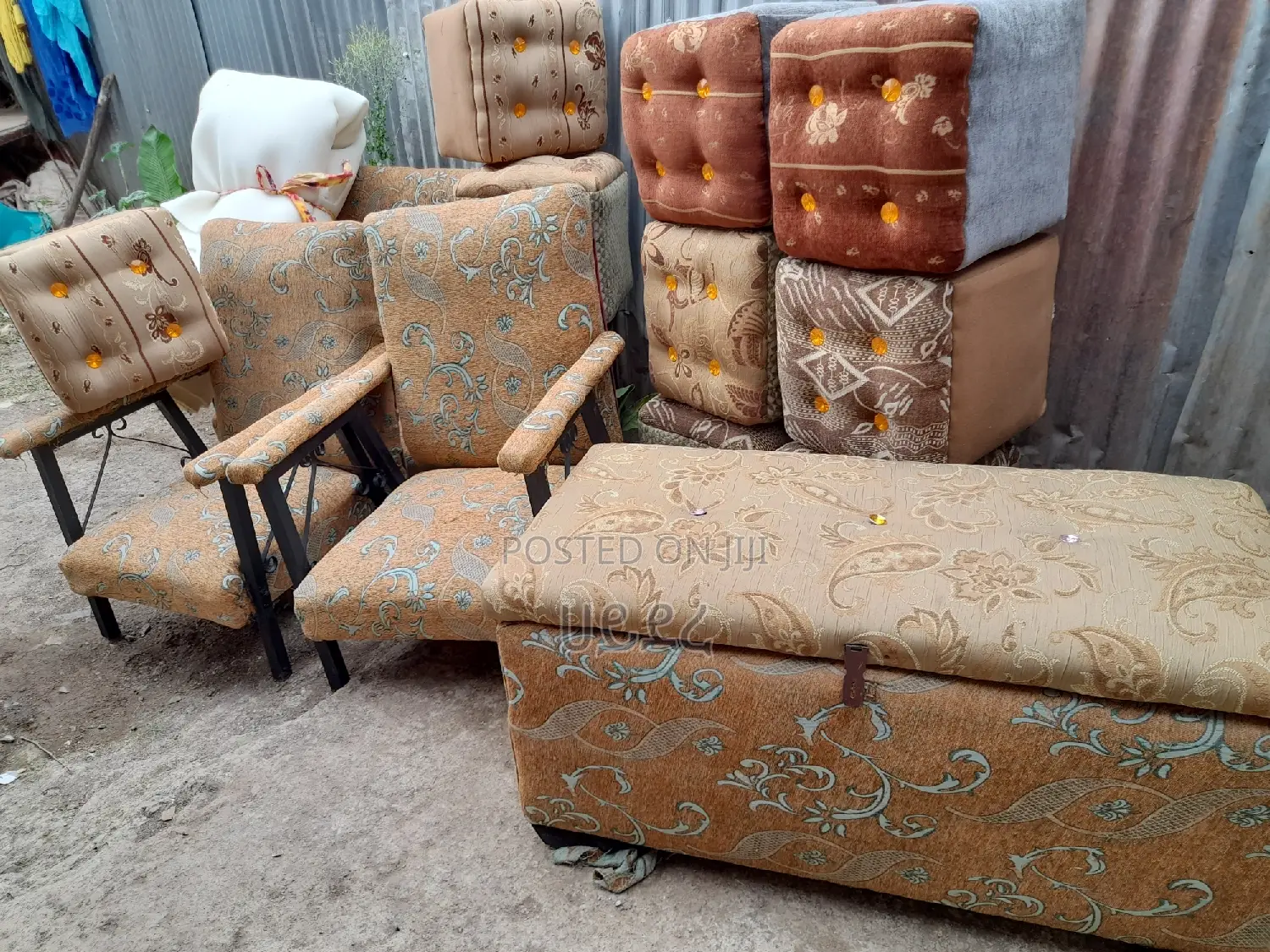 Sofa Furniturs Mentenance Service Dor to Ce