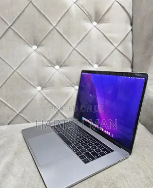 New Laptop Apple MacBook Pro 2016 16GB Intel Core I7 SSD 512GB