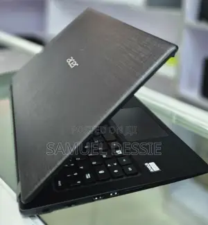 Laptop Acer Aspire 5 4GB Intel Core 2 Quad HDD 1T