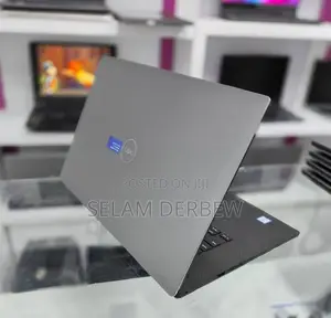 New Laptop Dell Precision 5540 16GB Intel Core I7 SSD 512GB