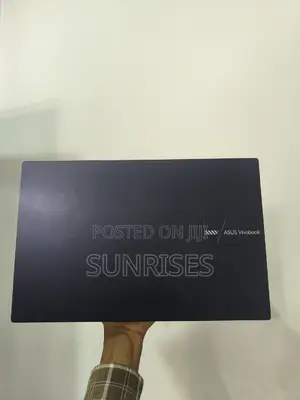 New Laptop Asus VivoBook 15 X505BA 16GB Intel Core I5 SSD 512GB