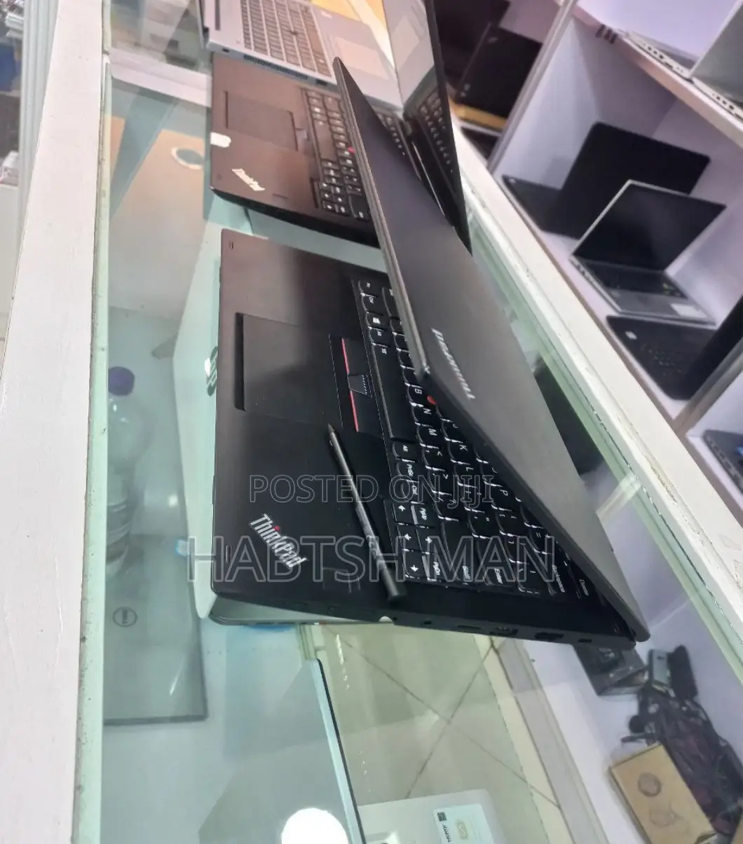 New Laptop Lenovo Yoga 260 8GB Intel Core I5 SSD 512GB