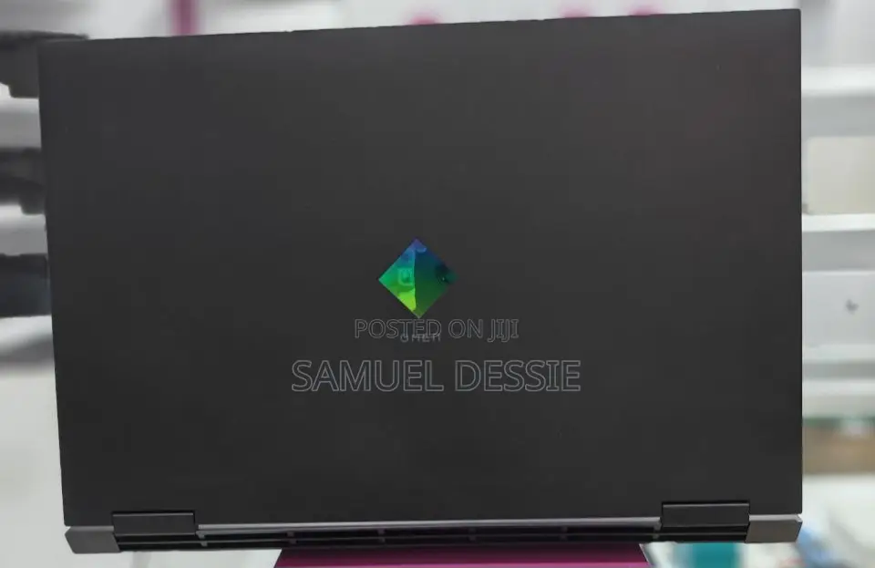 New Laptop HP Omen 17 16GB Intel Core I7 SSD 1T