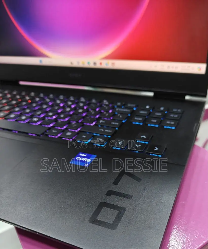 New Laptop HP Omen 17 16GB Intel Core I7 SSD 1T