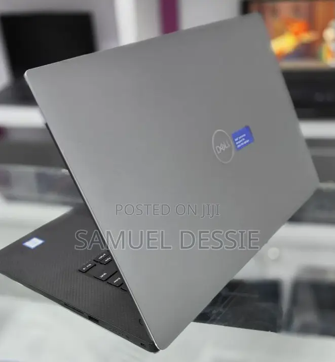 New Laptop Dell Precision 5540 16GB Intel Core I7 SSD 512GB