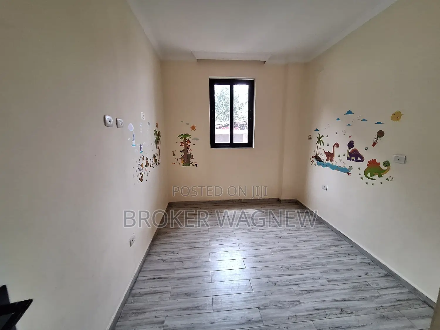 3bdrm Apartment in Yeka for rent