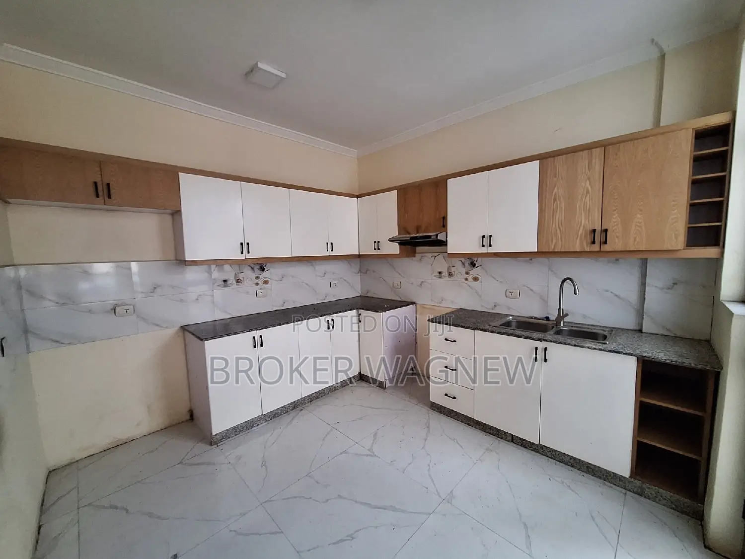 3bdrm Apartment in Yeka for rent