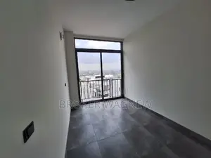 3bdrm Apartment in Yeka for rent