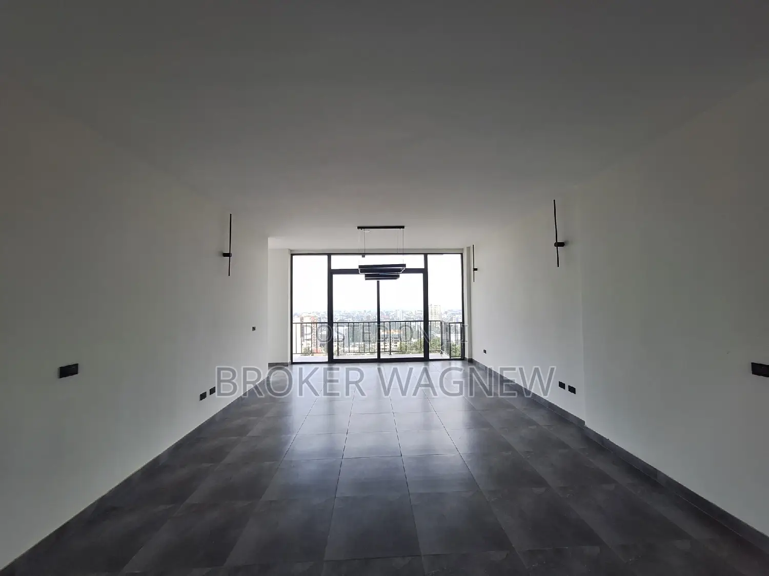 3bdrm Apartment in Yeka for rent