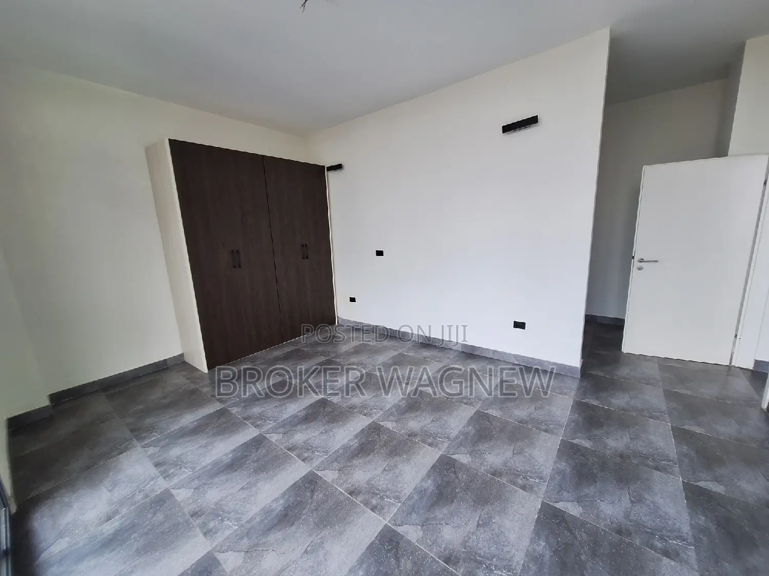 3bdrm Apartment in Yeka for rent