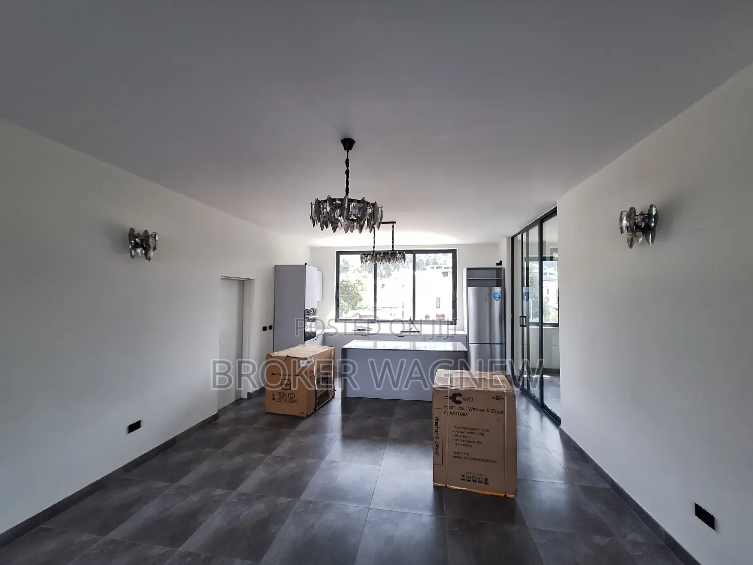 3bdrm Apartment in Yeka for rent