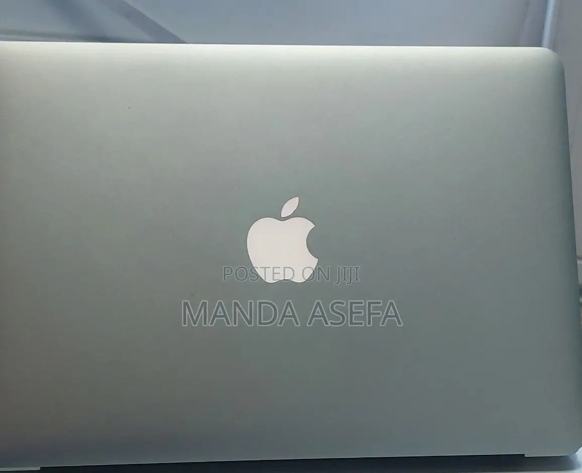 New Laptop Apple MacBook Air 4GB Intel Core I5 SSD 128GB