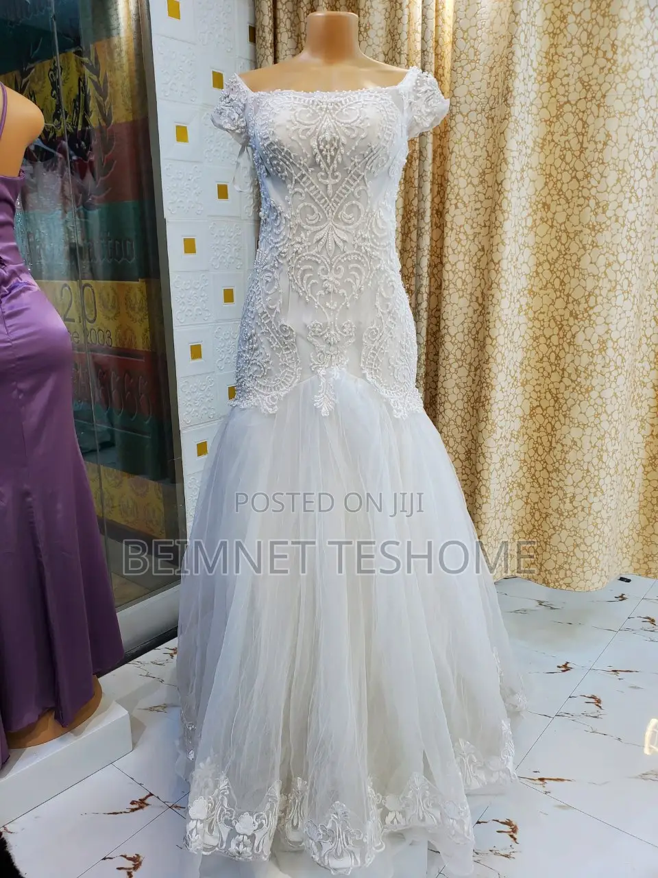 የሚሸጥ የሙሽራ ቀሚስ ቬሎ ዘመናዊ እና ቆንጆ