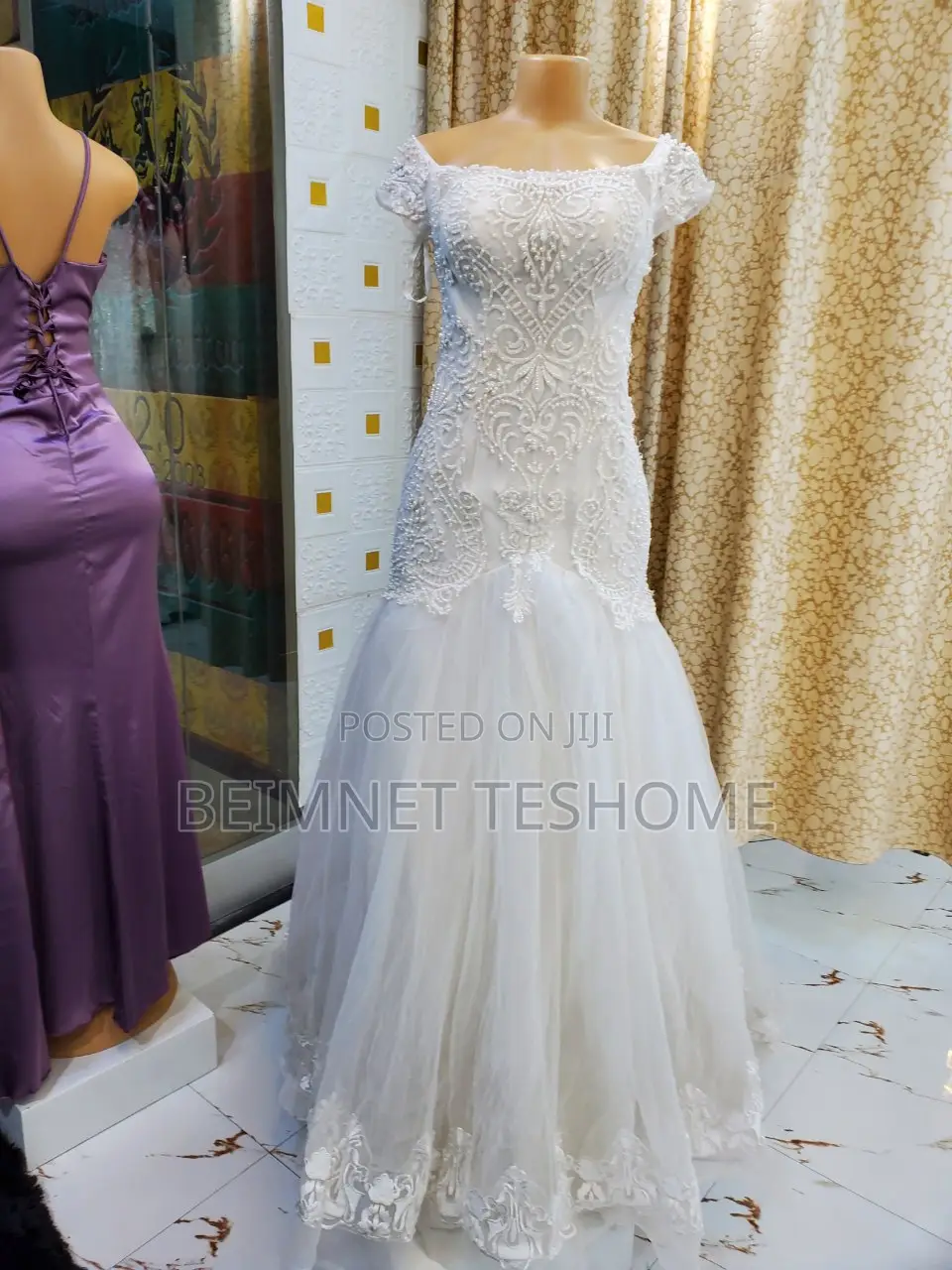 የሚሸጥ የሙሽራ ቀሚስ ቬሎ ዘመናዊ እና ቆንጆ