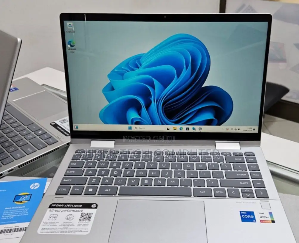 New Laptop HP Envy X360 8GB Intel Core I5 SSD 512GB