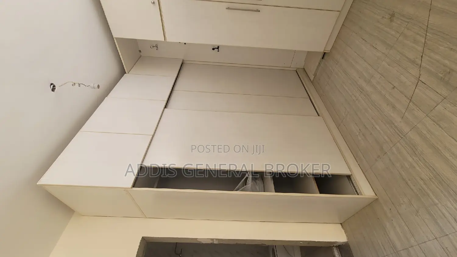 6bdrm House in ሀይሌ ጋርመንት, Nifas Silk-Lafto for sale