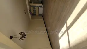 6bdrm House in ሀይሌ ጋርመንት, Nifas Silk-Lafto for sale