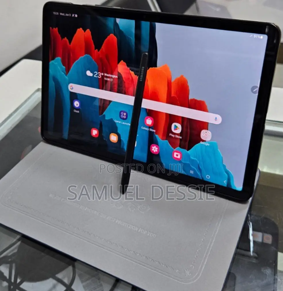 New Laptop 6GB SSD 128GB