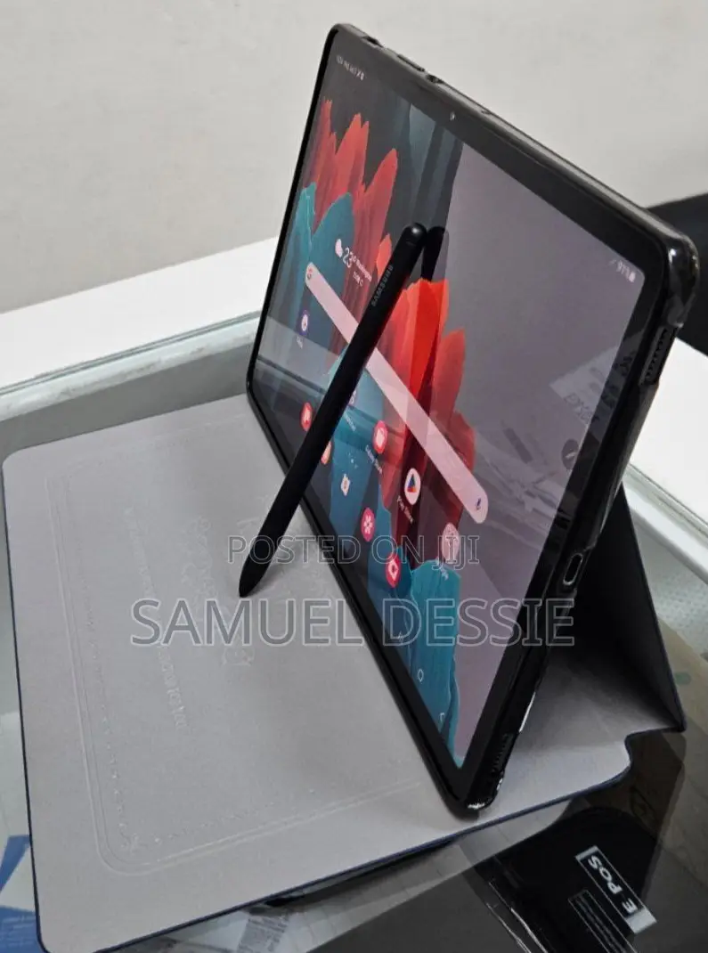 New Laptop 6GB SSD 128GB