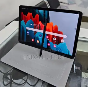 Photo - New Samsung Galaxy Tab S7 8 GB Gray