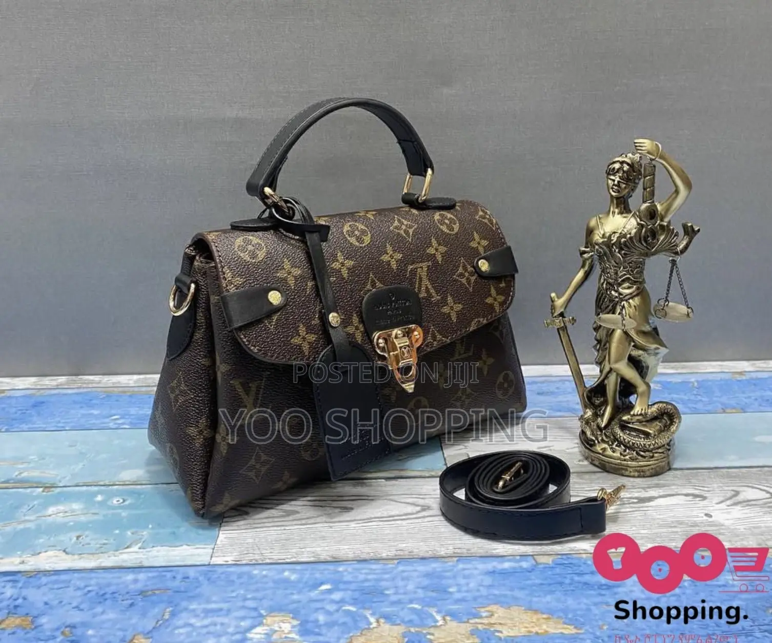 LOUIS VUITTON Womens Bag