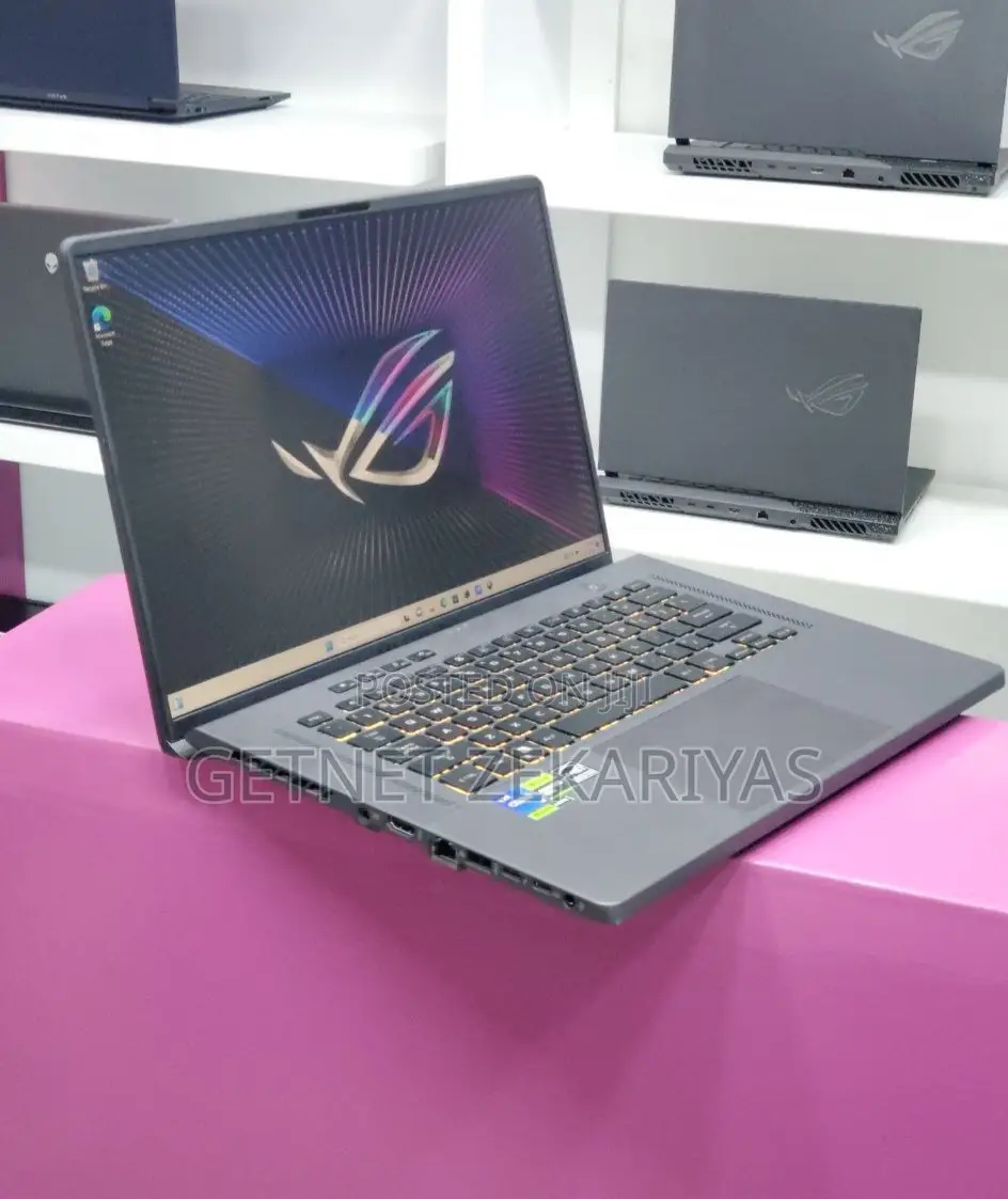 New Laptop Asus ROG Zephyrus G15 16GB Intel Core I7 SSD 1T
