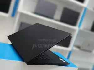 New Laptop Lenovo Thinkpad P15s 16GB Intel Core I7 SSD 512GB