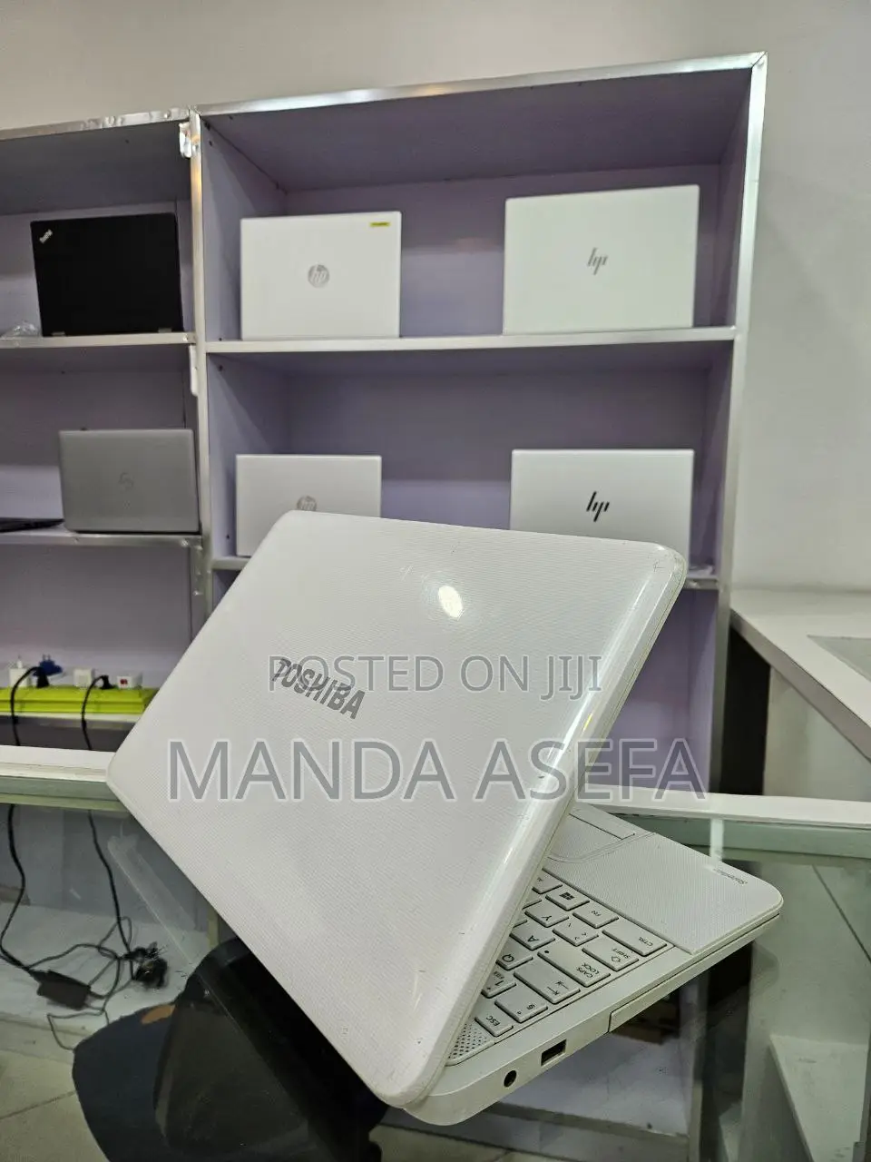 New Laptop Toshiba Satellite C855 4GB Intel Core I5 HDD 500GB