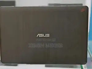 New Laptop Asus 4GB Intel Xeon HDD 1T