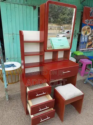 ድሬሲንግ ቴብል/Dressing