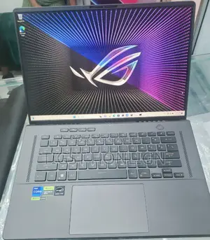 New Laptop Asus ROG Zephyrus G15 16GB Intel Core I7 SSD 1T