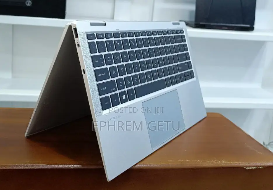 New Laptop HP EliteBook X360 1040 G7 16GB Intel Core I7 SSD 512GB