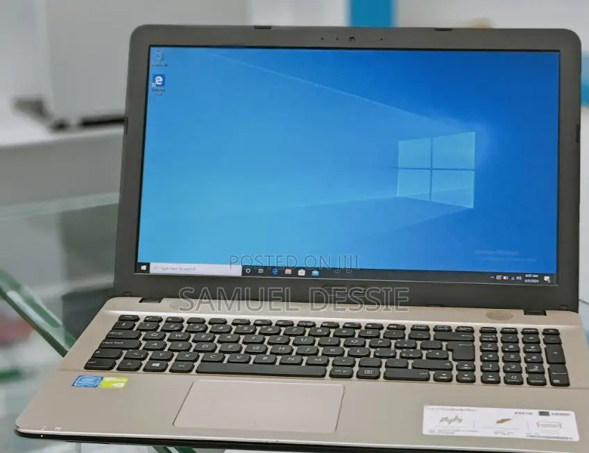Laptop Asus 4GB Intel HDD 1T