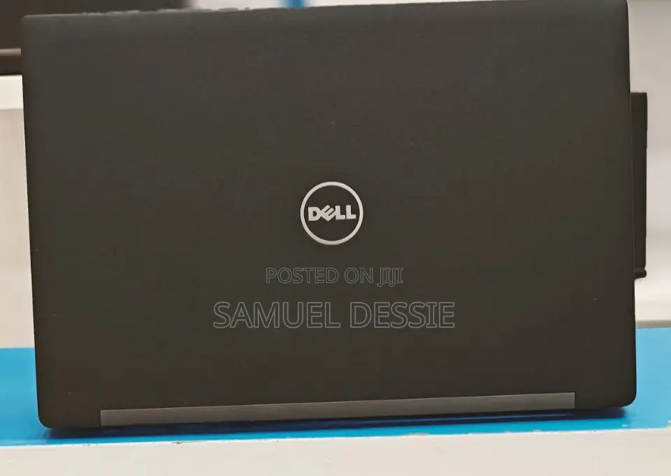 New Laptop Dell 8GB Intel Core I7 SSD 256GB