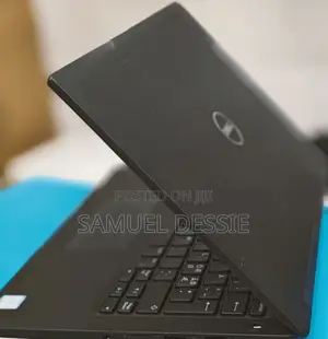 New Laptop Dell 8GB Intel Core I7 SSD 256GB