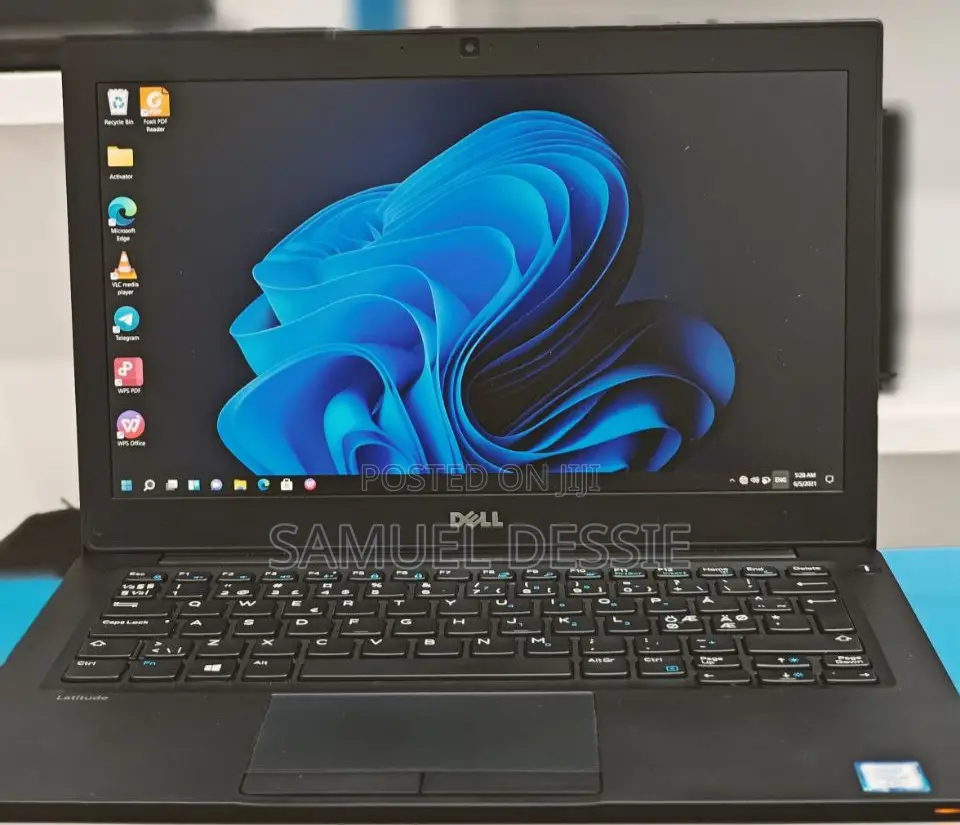 New Laptop Dell 8GB Intel Core I7 SSD 256GB