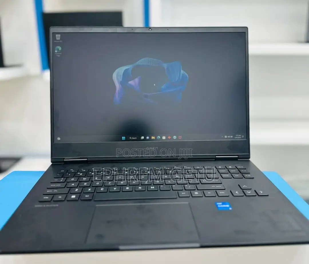 New Laptop HP Omen 16 16GB Intel Core I5 SSD 512GB