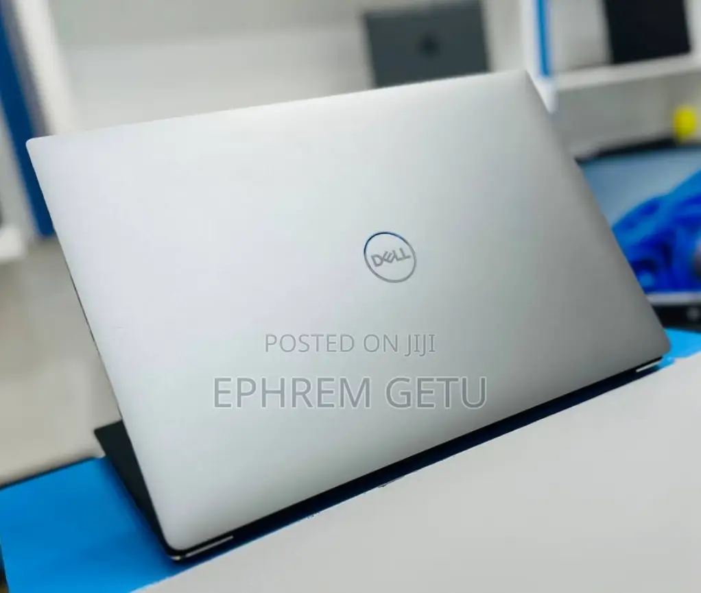 New Laptop Dell XPS 15 16GB Intel Core I7 SSD 512GB