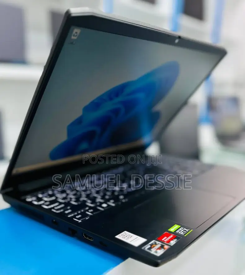 New Laptop Lenovo Ideapad 3 16GB AMD Ryzen 5 SSD 512GB