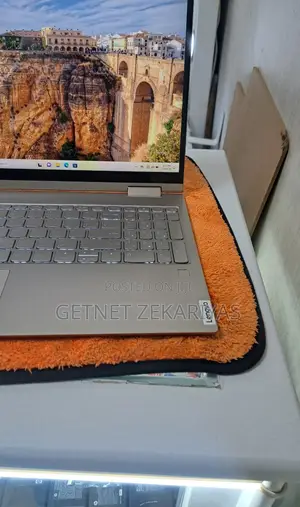 New Laptop Lenovo ThinkPad Yoga 12GB Intel Core I7 SSD 512GB