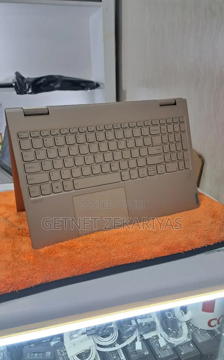 New Laptop Lenovo ThinkPad Yoga 12GB Intel Core I7 SSD 512GB