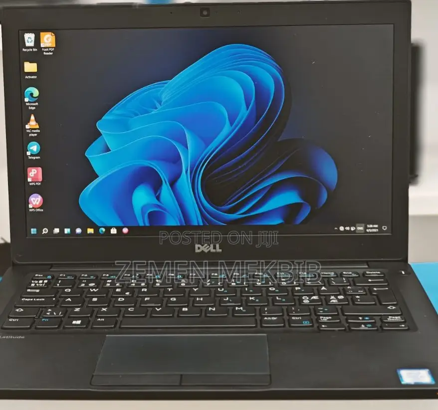 New Laptop Dell 8GB Intel Core I7 SSD 256GB