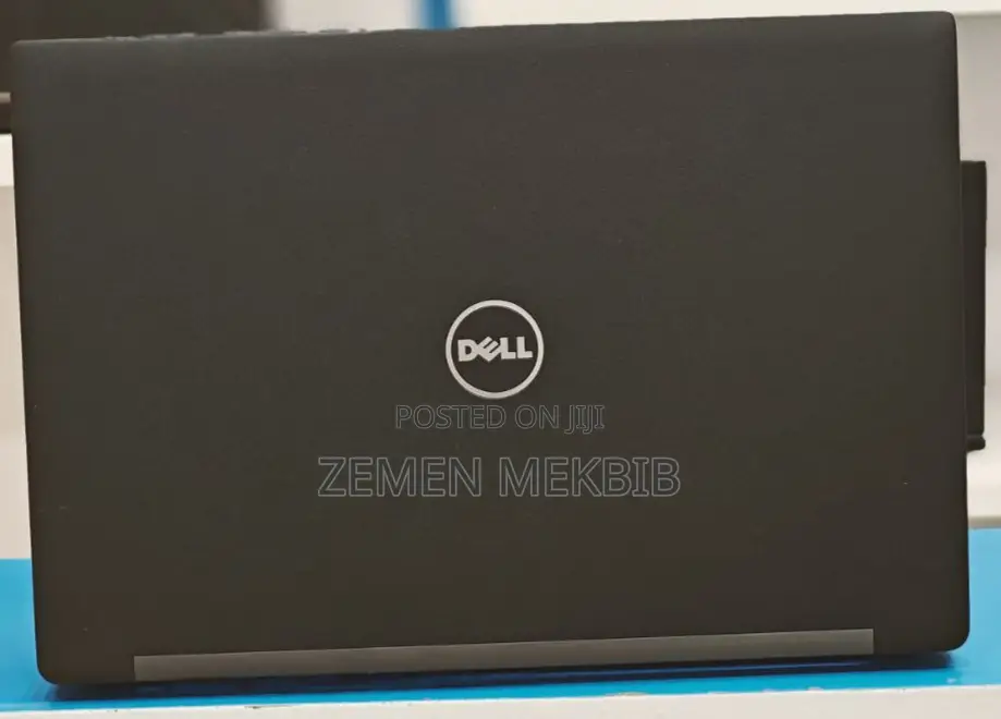 New Laptop Dell 8GB Intel Core I7 SSD 256GB