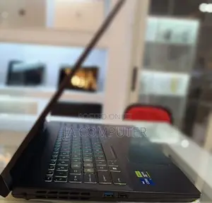 New Laptop MSI Pulse GL66 16GB Intel Core I7 SSD 1T