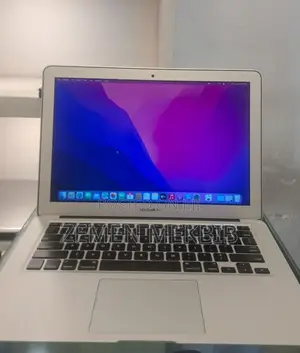 New Laptop Apple MacBook Air 2015 8GB Intel Core i5 SSD 128GB