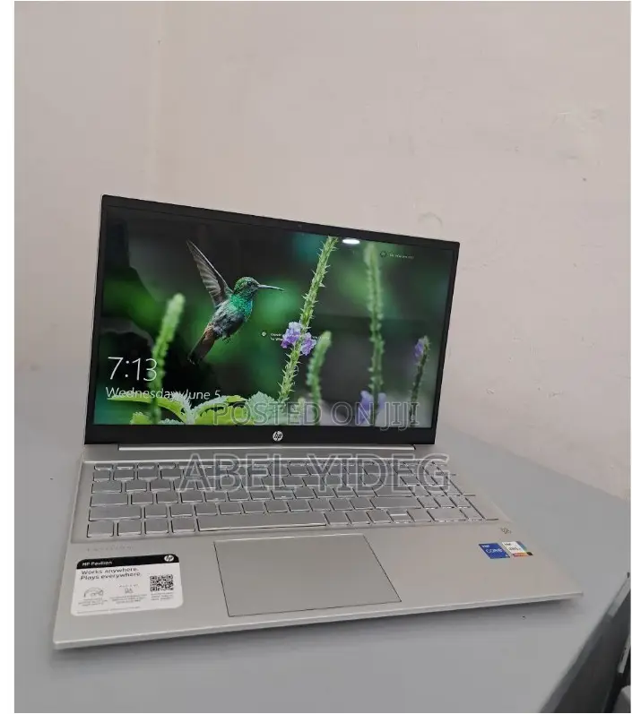 New Laptop HP Pavilion 15 12GB Intel Core I5 SSD 512GB