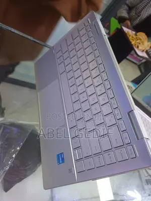 New Laptop HP Pavilion 15 8GB Intel Core I5 SSD 512GB