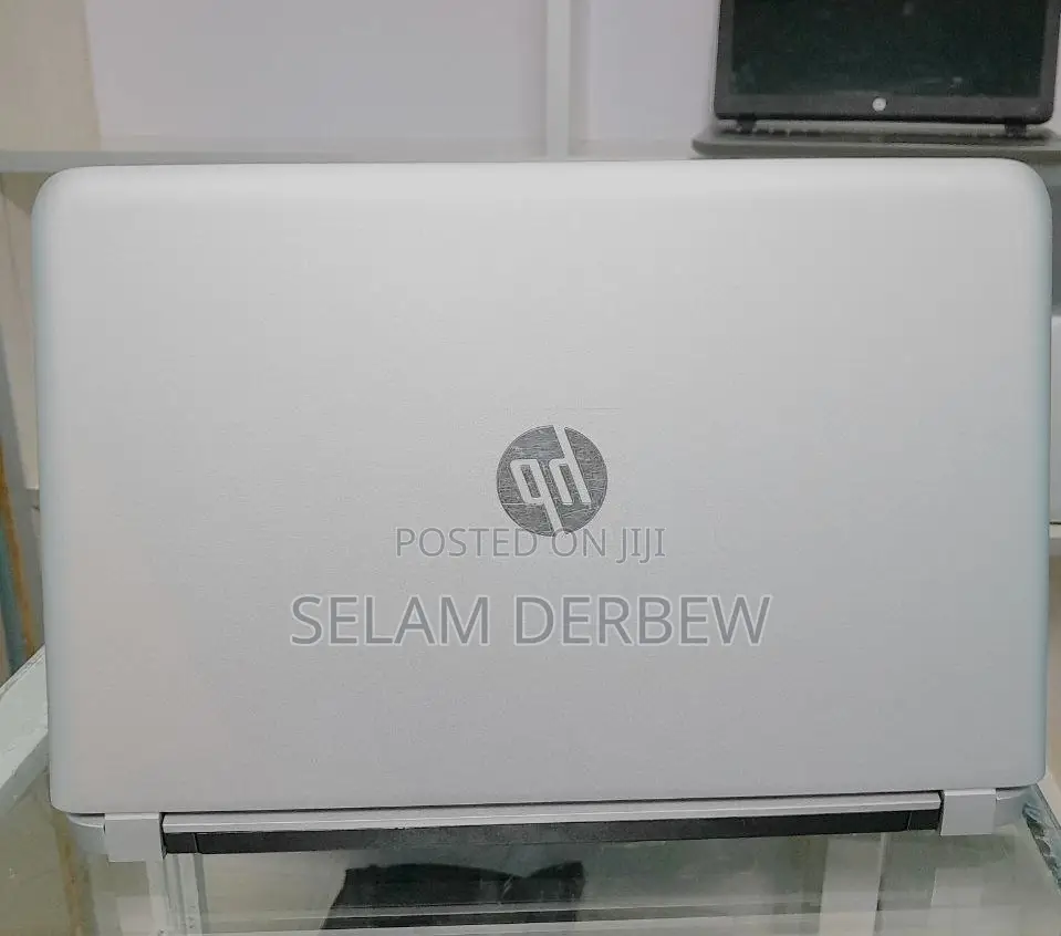 New Laptop HP Pavilion 11 8GB Intel Core I7 HDD 1T